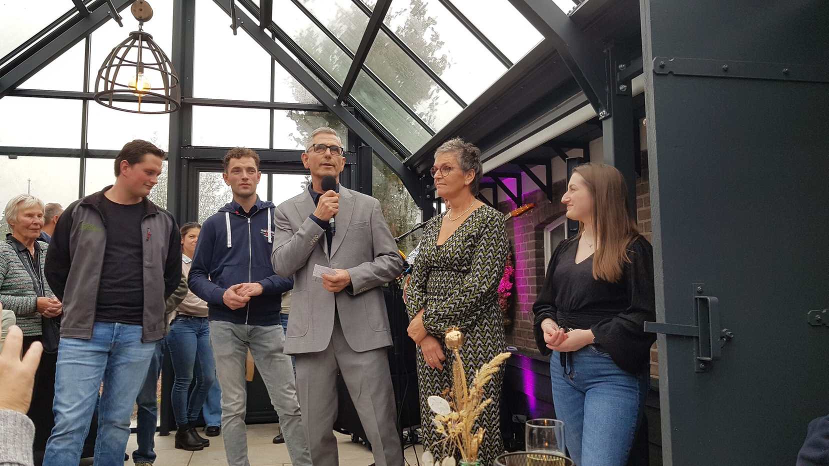 Feestelijke opening serre bij de Priesnitzhoeve Laag-Soeren.